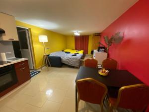 Appartements Villa avec piscine interieure : photos des chambres