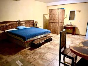 Casa Keri is 6 minutes from the beach in Troncones