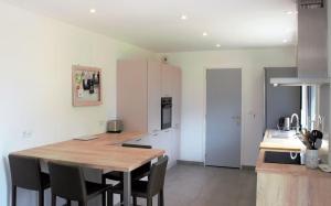 Maisons de vacances A 900 metres de la plage de Kerhillio Maison lumineuse pour 6 personnes : photos des chambres