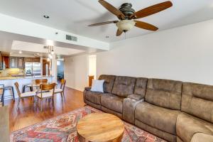 Golf Views and Pool Access Central Scottsdale Condo