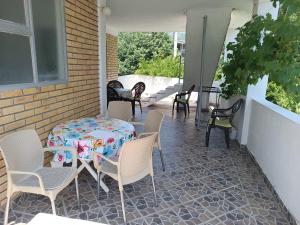 Apartments M1 Pine tree