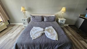 Renovated Oceanview King Unit 8th floor Landmark Resort