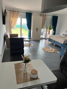 Aurora Living MD