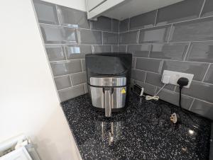 3Bed 2Bath house - Free Parking - Close to Everton & Liverpool FC- Managed by Chique Properties Ltd