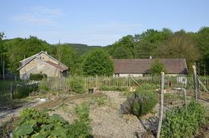 Maisons de vacances Renovated water mill next to the river Tardes : Maison 2 Chambres