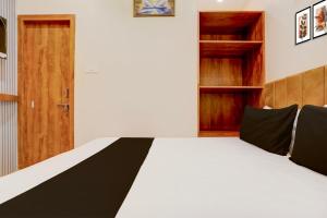 Hotel O Anushka P Guest House