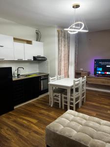 Arts Apartment