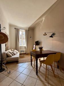 BALCONCINI VISTA TORRI - comfort nel centro storico