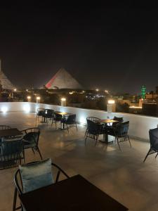 Arabian Nights Pyramids Guesthouse