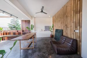 Villa Kiri - Modern 2BR Hideaway Rooftop & Private Pool