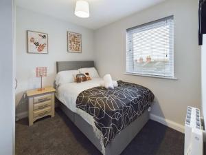 Contemporary 2 bed self catering apt