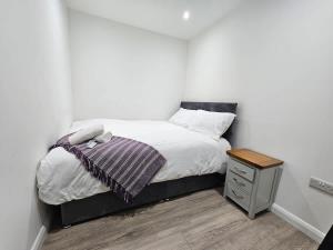 2 BR City Centre Apartment with Terrace