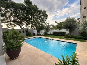 Stylish Executive Apartment with Power Backup