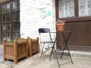 Holiday Home in Freyneux near Lake & Forest