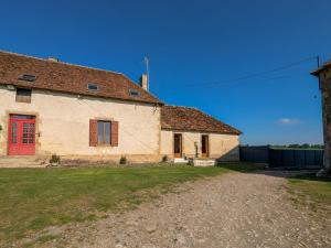 Maisons de vacances Gite a la ferme avec jardin privatif, proche de sites touristiques et tout confort inclus - FR-1-591-341 : photos des chambres