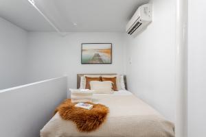 1BDR Mezzanine-Bishop-Vibe Central MTL