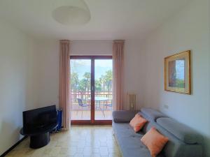 Apartment in Luino by Lake Maggiore