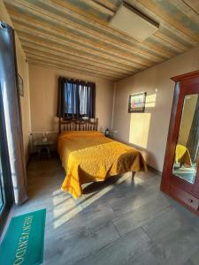 Yellow house 6 minutos de playa