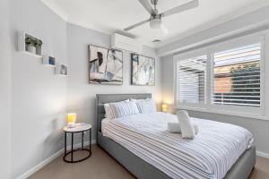 Bluewater Jervis Bay - Pet Friendly Luxury with Spa - 5 Mins Walk to Beach