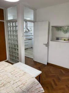 Departamento Centro Córdoba con Cochera Privada