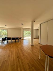 Appartements Le Plaza - Sea view - Car park - Swimming pool - Tennis court : photos des chambres