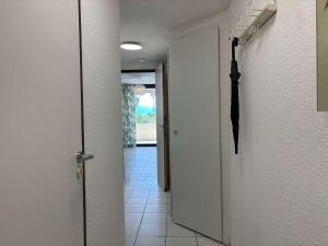 Appartement 2 pièces avec terrasse et vue piscine à Cannes la Bocca - FR-1-609-112