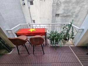 Lushstay Hanoi - Train Street Hostel