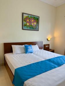 Adiputra Guesthouse Tata Bumi by HomiQ
