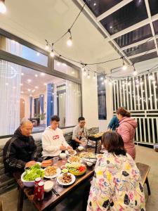 Dalat Healing House - Villa Săn Mây Siêu Đỉnh