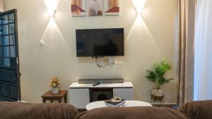 White house Lakz homes