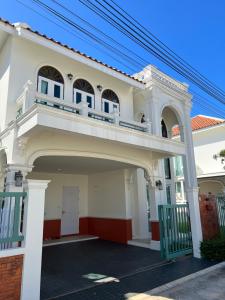 Supicha86 Sino ko kaeo Modern Private 3BR 3BA Villa