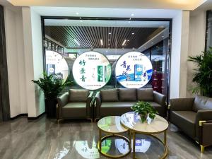 Shell Hotel Shanxi Fenyang Xinhuacun Town Fen Distillery