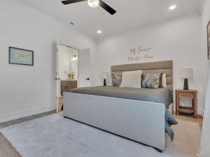 Sunset in the Hills condo