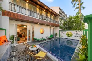 Hoi An Private Pool Villa - Peaceful Rice Paddy Views