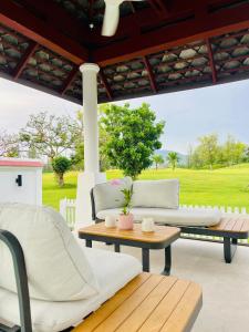 Coastal Villa on Fairway