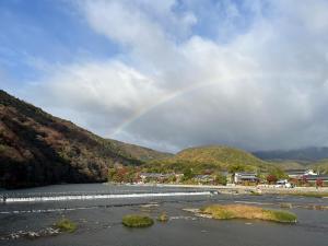 House of Dragon Arashiyama Central 天龙の宿 岚山正中心纯和风民宅可停车可接待5人入住 天龙寺步1分竹林渡月桥步3分 嵯峨岚山駅步4分 新干线至京都站11分
