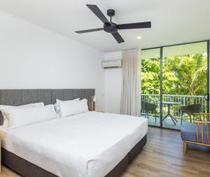 Oaks Port Douglas Resort