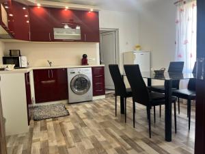 Речен шепот