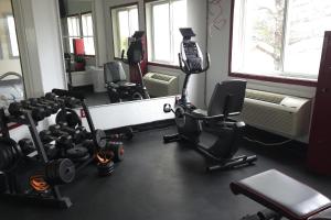 Super 8 by Wyndham Swift Current