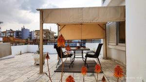 Golden Sky 1 Apartment