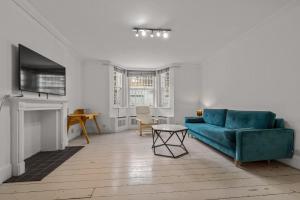 Chelsea 1-bed Flat with Patio