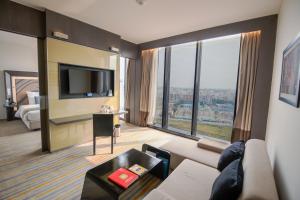 Novotel Kolkata Hotel and Residences