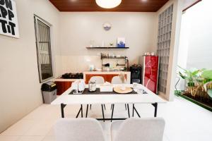 Sachi House - Homestay near IPB Dramaga Bogor