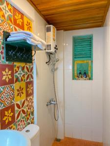 Rumah Kayu Yogyakarta By Hamsa Putih