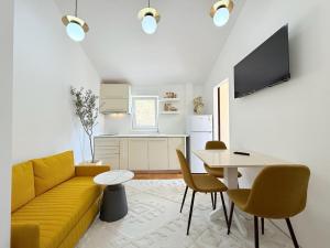 Simple stay Apartment