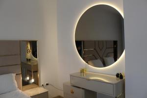 Glamour Center Apart