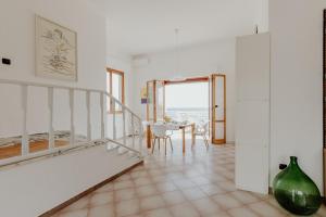 Villa Elvira sul mare by Travel with Gianni