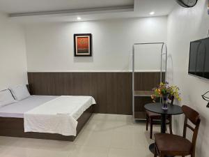 Việt Hưng Hotel Minh Châu