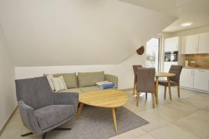 Rex Rugia FeWo12-8 mit Schwimmbad und Saunanutzung im AHOI-Erlebnisbad Sellin