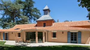 Renovated Dovecote Near The City Of Albi